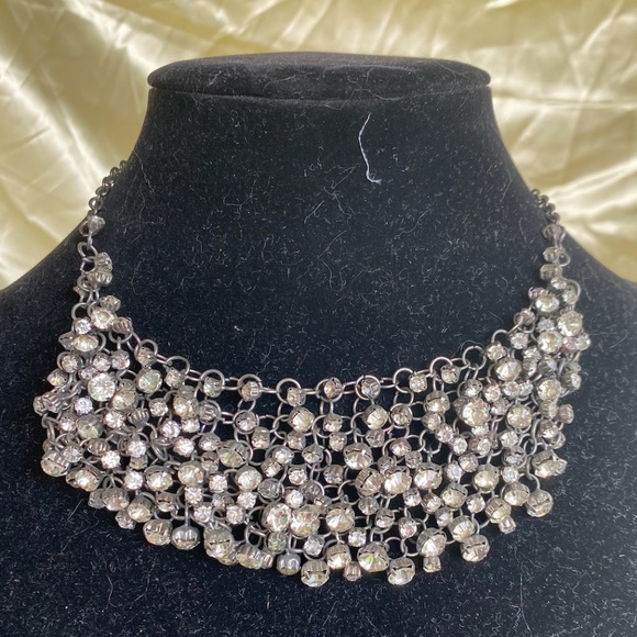 $15 SALE Glass Necklace Bling with Class - Picture 3 of 3